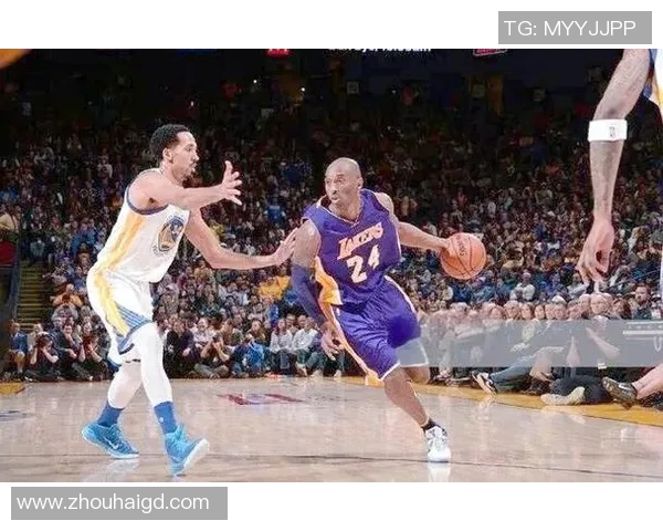 足球传奇科比意外去世震惊全球球迷与体育界