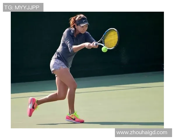 南京网球队实力揭秘：网球巨献背后的奋斗与荣耀