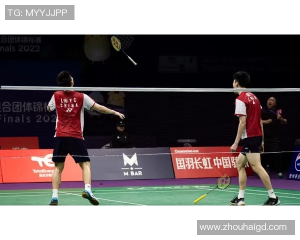 广州羽毛球队荣登羽毛球状态排行榜首位引领全国竞技风潮